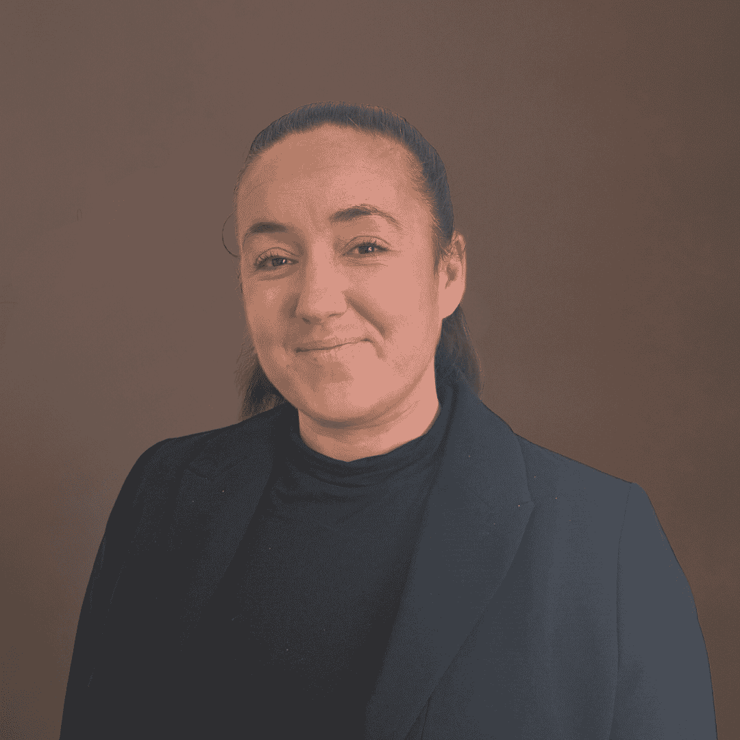 Copy-of-Katie-Wright-Brown-background-2